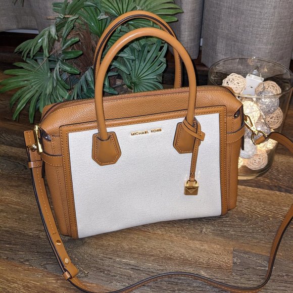 NWOT Michael Kors Mercer Satchel Handbag - Picture 3 of 12